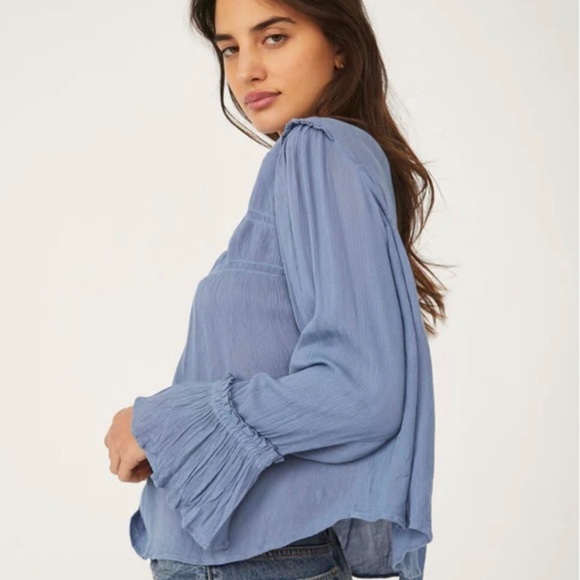 Free People Kelsey Top in Blue Metal Blouse Shirt Size M - Picture 4 of 12